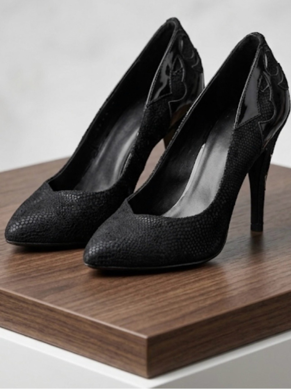 Black Women's High Heel Pumps with Textured Upper